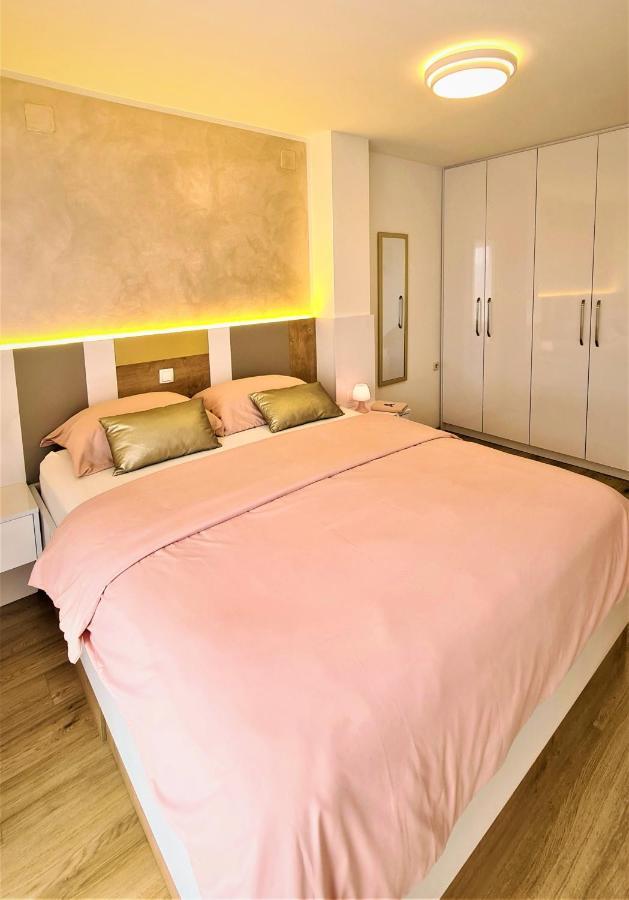 Apartment Karamarko Malinska Exteriér fotografie