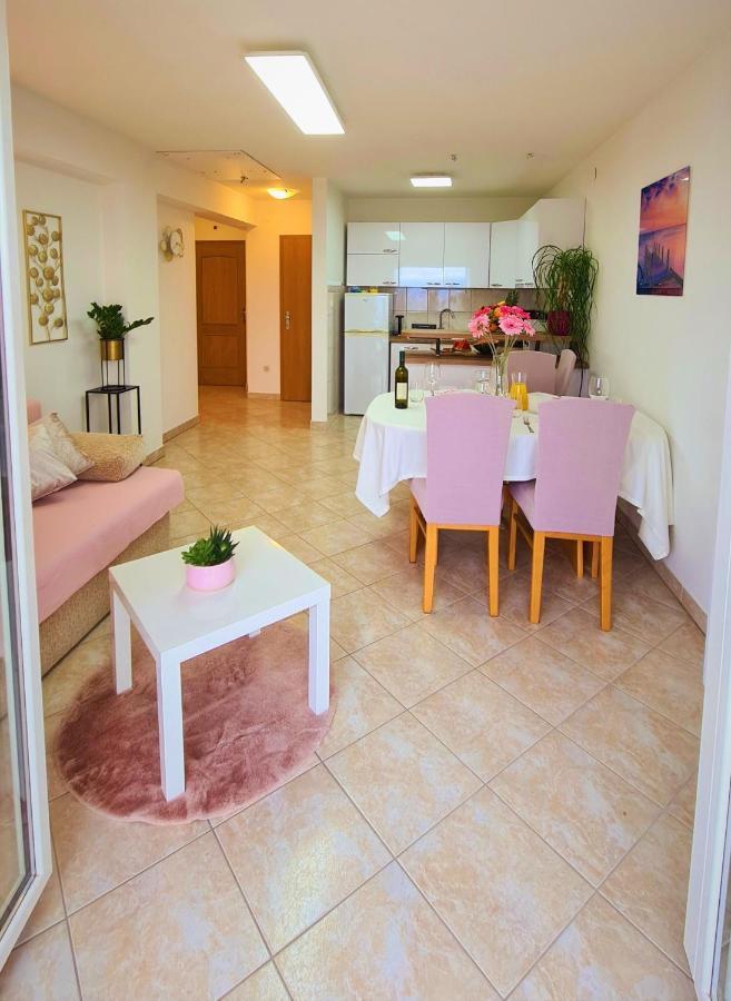 Apartment Karamarko Malinska Exteriér fotografie