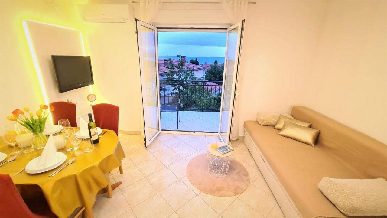 Apartment Karamarko Malinska Exteriér fotografie